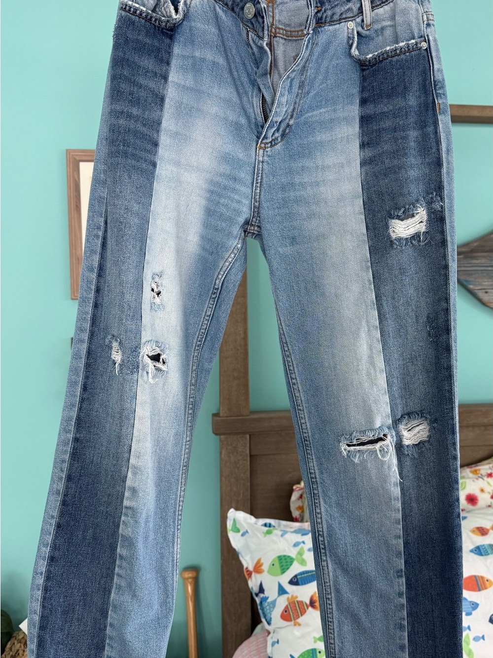 Free People two toned Blue Distressed Jeans